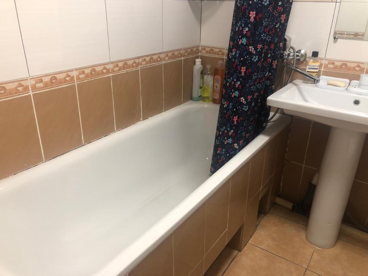 Квартира Пентагон Korosten Luaran gambar